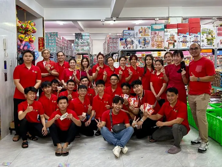 Đội ngũ Tín Phát